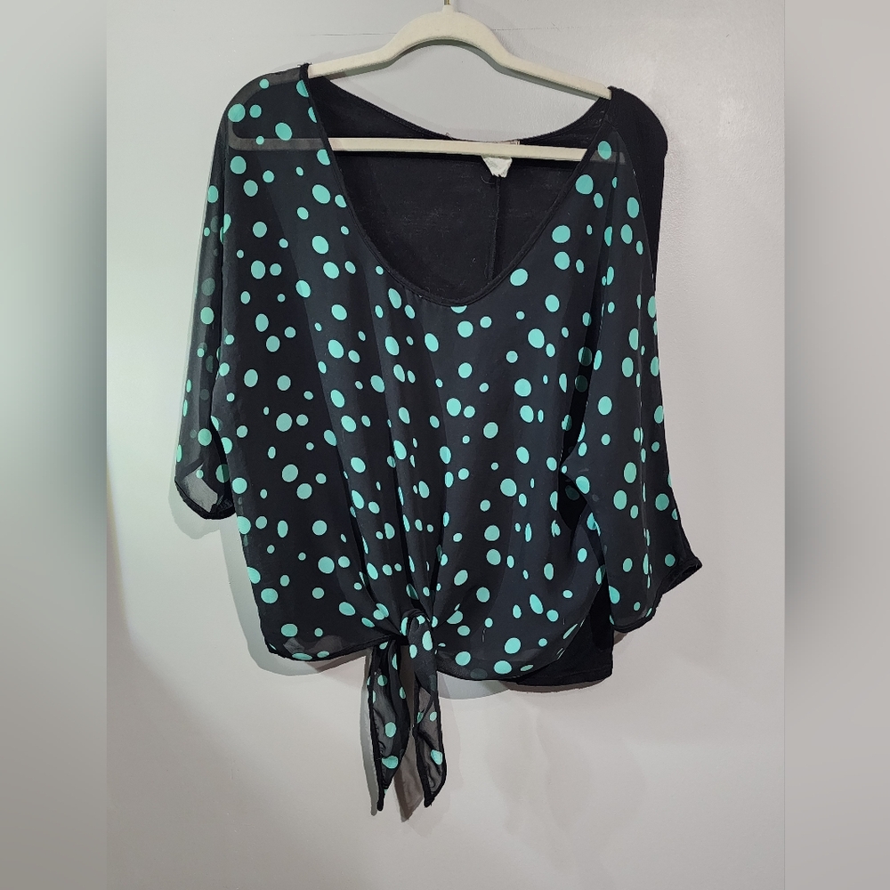UltraTeeze Sheet Tie-front Black and Teal Polka Dot Blouse, XL